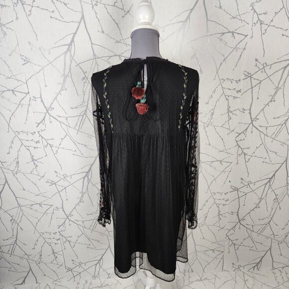 Zara Trafaluc Black Floral Embroidered Mesh Overlay Dress - Picture 6 of 10